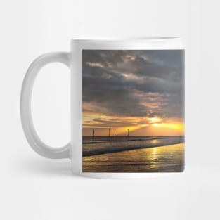 Daybreak on the beach Mug